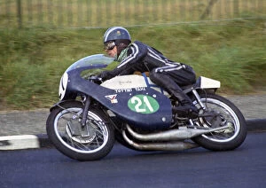 Images Dated 28th July 2021: Alan Tottle (Yamaha) 1970 Lightwight Manx Grand Prix