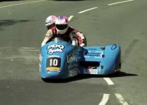 Alan Warner & Colin Hardman (Linley Kawasaki) 1995 Sidecar TT