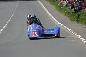 Alan Warner & Rick Roberts (Ireson) 2005 Sidecar TT