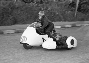 Images Dated 5th November 2019: Alan Young & R Q Cairncross (BMW) 1959 Sidecar TT