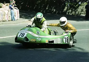 Albert Hanna & Colaro Killough (Derbyshire Kawasaki) 1982 Sidecar TT