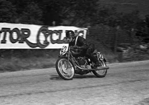 Images Dated 30th November 2018: Albert Jones (MV) 1953 Ultra Lightweight TT