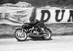 Images Dated 6th September 2021: Alfredo Milani (Gilera) 1953 Senior TT