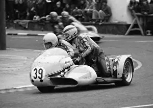 Images Dated 12th August 2016: Alistair Lewis & James Law (Suzuki) 1977 Sidecar TT