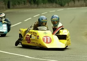 Images Dated 21st July 2017: Alistair Lewis & William Annandale (Yamaha) 1988 Sidecar TT