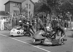 Editor's Picks: All eyes on the starters flag: 1962 Sidecar TT