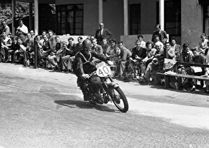 Images Dated 1st August 2017: Allan Jefferies (Triumph) 1949 Senior Clubman TT