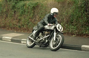 Images Dated 2nd September 2020: Allan Robinson (Norton) 1987 Classic Manx Grand Prix