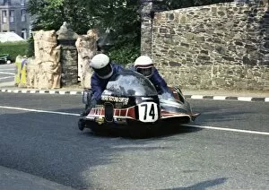 Allan Steele & Tony Barrow (Yamaha) 1978 Sidecar TT