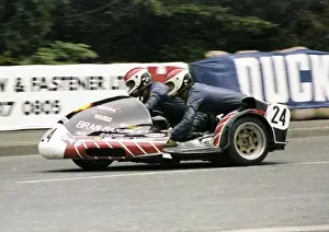 Allan Steele & Tony Barrow (Yamaha) 1979 Sidecar TT