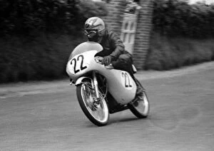 Images Dated 7th January 2019: Allen Hutchings (Honda) 1964 50cc TT