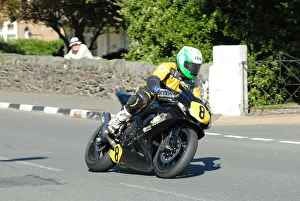 2010 Senior Manx Grand Prix Collection: Andrew Brady (Suzuki) 2010 Senior Manx Grand Prix