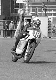 Images Dated 2nd January 2020: Andrew Hardman (Bultaco) 1973 Lightweight Manx Grand Prix