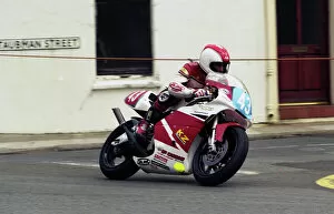 Images Dated 31st October 2019: Andrew McLean (Yamaha) 1999 Newcomers Manx Grand Prix