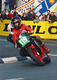 Images Dated 19th January 2022: Andy Bassett (Yamaha) 1988 Production D TT