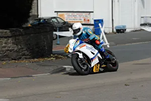 Andy Cowin Gallery: Andy Cowin (Yamaha) 2009 Senior Manx Grand Prix