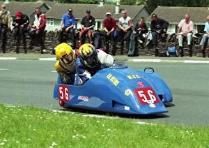Ireson Honda Gallery: Andy Kinsella & Karl Morgans (Ireson Honda) 2002 Sidecar TT