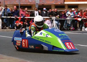 Andy Percy & Lee Aubrey (Ireson Kawasaki) 1995 Sidecar TT