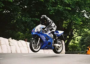 Images Dated 8th August 2018: Andy Wallace (Suzuki) 2004 Production 600 TT