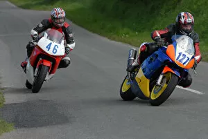 Anthony Redmond (127) (Yamaha) and John Hulley (Honda) 2007 Jurby Road