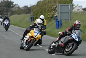 Lee Darbyshire Prints: Anthony Redmond (Honda) and Lee Darbyshire (Yamaha) 2009 Jurby Road