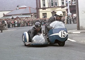Images Dated 13th December 2021: Arsenius Butscher & Aga Neumann (BMW) 1966 Sidecar TT