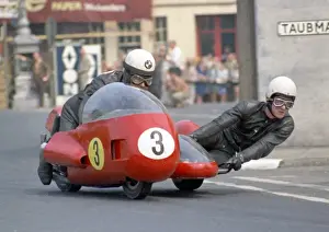 Arsenius Butscher and Karl Lauterbach (BMW) 1970 500 Sidecar TT