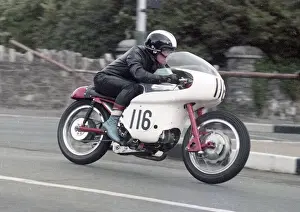 Arthur Wheeler (Guzzi) 1983 Lightweight Classic Manx Grand Prix