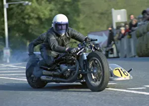 Artie Oates & Edda Oates (Triumph) 1972 750 Sidecar TT