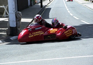 Images Dated 7th January 2018: Artie Oates & Greg Mahon (Yamaha) 1995 Sidecar TT