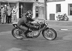 Images Dated 24th April 2023: Barrie Dickinson Yamaha 1974 Lightweight TT