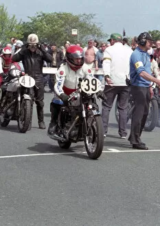 Images Dated 22nd December 2021: Barrie Hall (BSA) 1993 Parade Lap