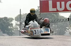 Images Dated 1st February 2021: Barrie Moran & Ron Hardy (Konig) 1978 Sidecar TT