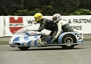 Images Dated 8th February 2017: Barrie Moran & Ron Hardy (MB Konig) 1979 Sidecar TT