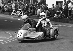 Images Dated 3rd December 2017: Barrie Moran & Ron Hardy (MB Konig) 1980 Sidecar TT