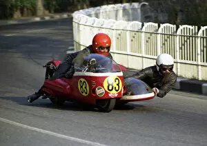 Images Dated 15th November 2019: Barry Blakemore & R F Worrall (BSA) 1971 750 Sidecar TT