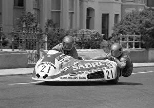 Images Dated 5th March 2020: Barry Brindley & Chris Jones (Sabre) 1984 Sidecar TT