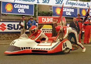 Barry Cubbon & Greg Mahon (Yamaha) 1988 Sidecar TT