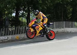 Images Dated 4th June 2018: Barry Lee Evans (Suzuki) 2018 Superbike TT