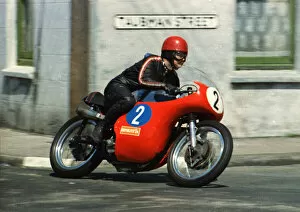 Images Dated 18th December 2018: Barry Randle (Norton) 1969 Junior TT