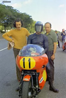 Images Dated 10th November 2020: Barry Sims (Difazio Suzuki) 1973 Senior Manx Grand Prix