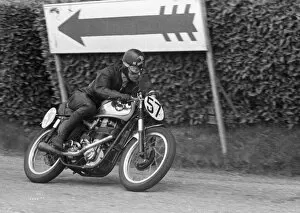 Images Dated 27th September 2020: Barry Stormont (BSA) 1955 Junior TT