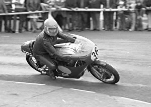 Images Dated 23rd October 2020: Barry Tingley (Norton) 1975 Senior Manx Grand Prix