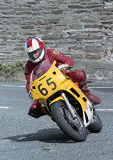 Images Dated 27th May 2020: Barry Wood (Yamaha) 1990 Senior Manx Grand Prix