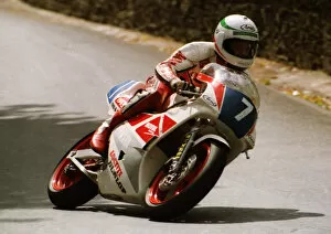 Barry Woodland Gallery: Barry Woodland (Yamaha) 1989 Junior TT