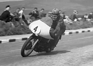 Images Dated 30th September 2020: Ben Denton (Norton) 1957 Senior TT