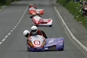 Images Dated 4th June 2003: Ben Dixon & Mark Lambert (Moly) 2003 Sidecar TT