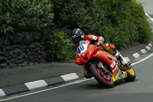 Images Dated 10th June 2009: Ben Wylie (Yamaha) 2009 Supersport TT