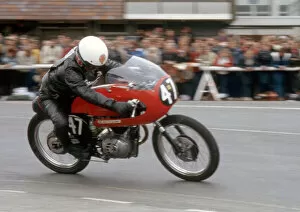 Images Dated 24th July 2022: Bernard Beardsworth (Parilla) 1983 Classic Lap TT