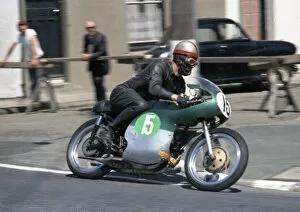 Images Dated 15th April 2022: Billie Nelson (Yamaha) 1968 Lightweight TT